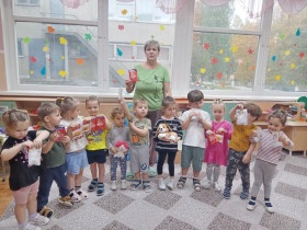 Акция "Протянем руку лапам".