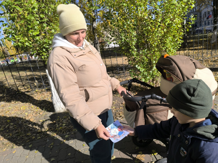 "Приглашаем всех ребят записаться в детский сад!".