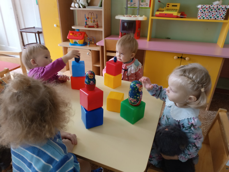 Игры с кубиками.