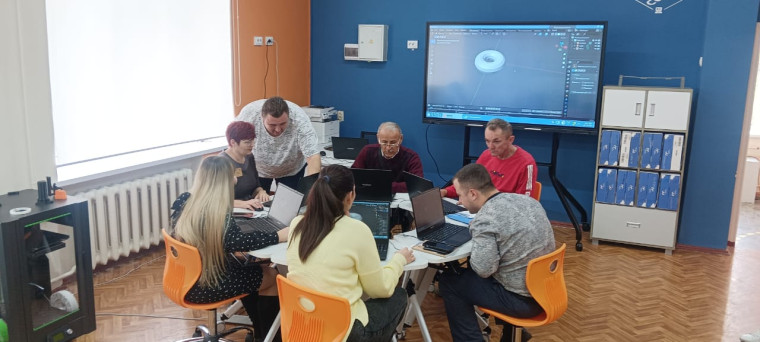 Муниципальный семинар-практикум "IT-куб" как ресурс формирования цифровых компетенций у обучающихся и педагогических работников".
